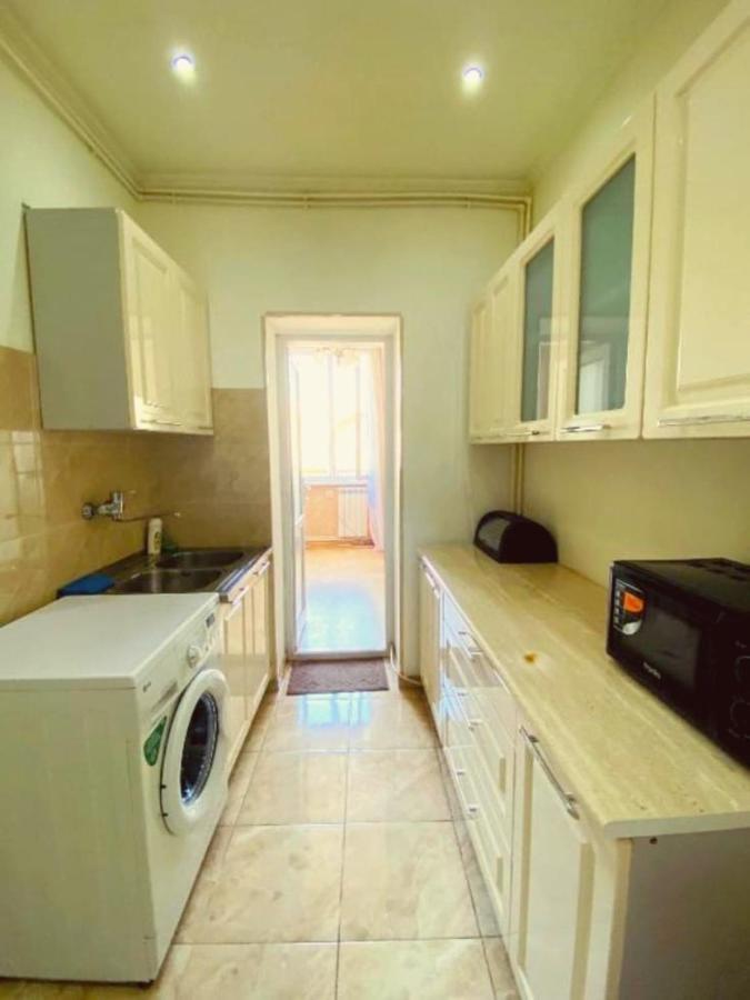 Your Home In Tbilisi Exteriör bild